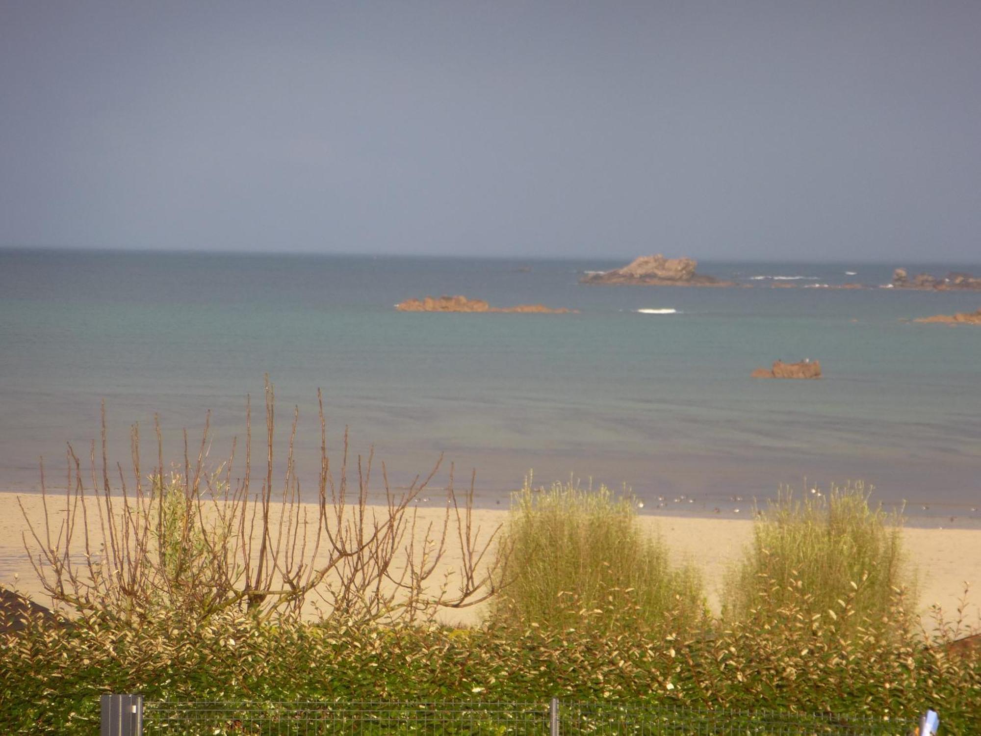 La Maison Bateau Au Bord De Mer Guissény Zewnętrze zdjęcie